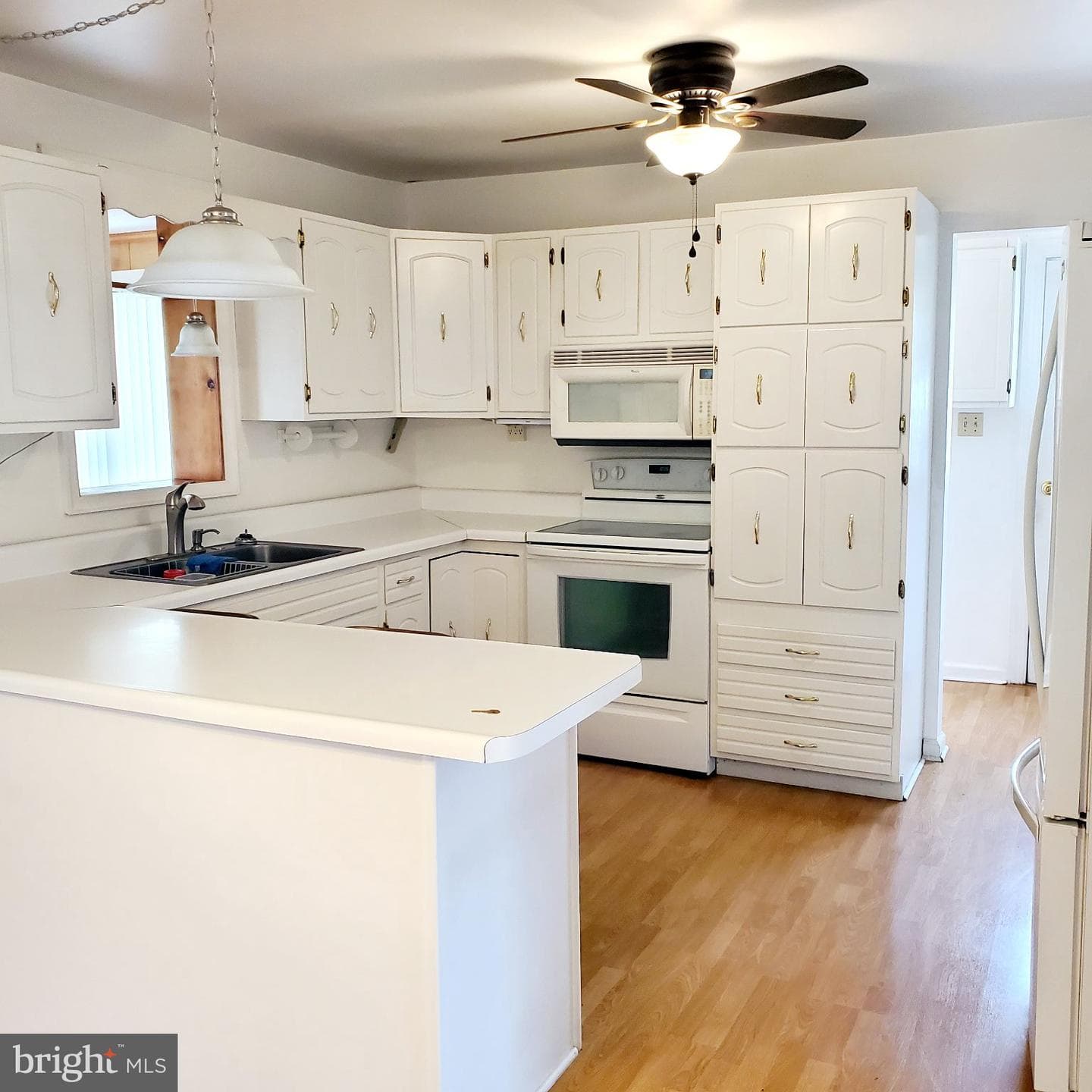 204 Chatham Village Road photo 12