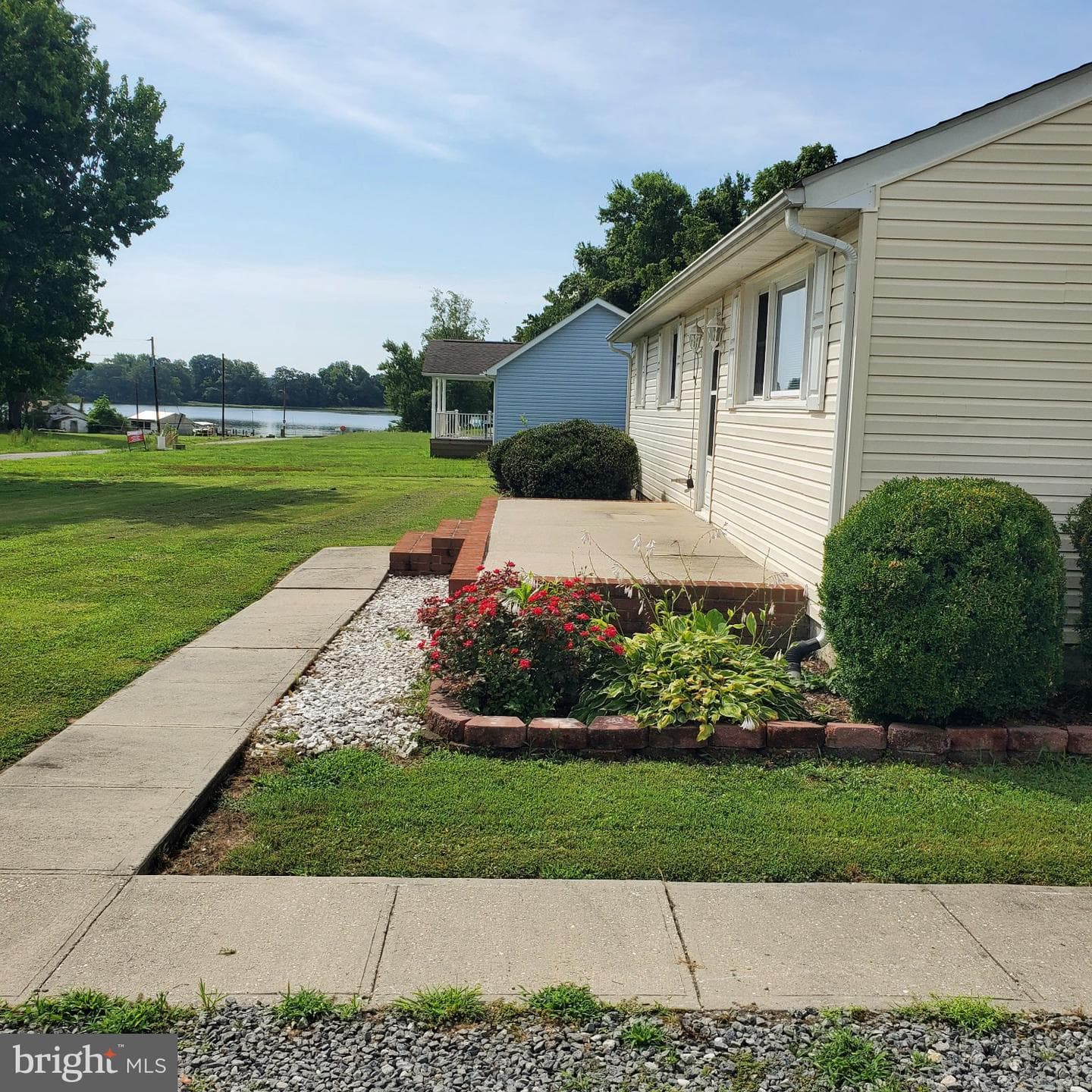 204 Chatham Village Road photo 3