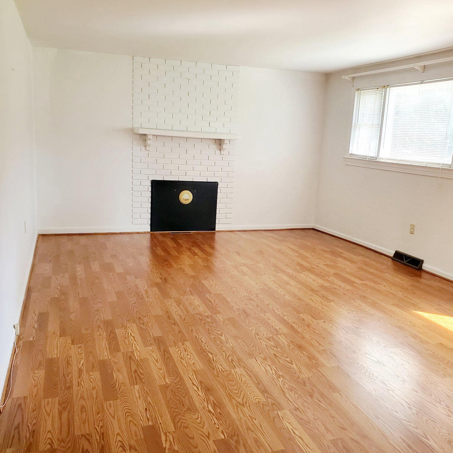 204 Chatham Village Road photo 9
