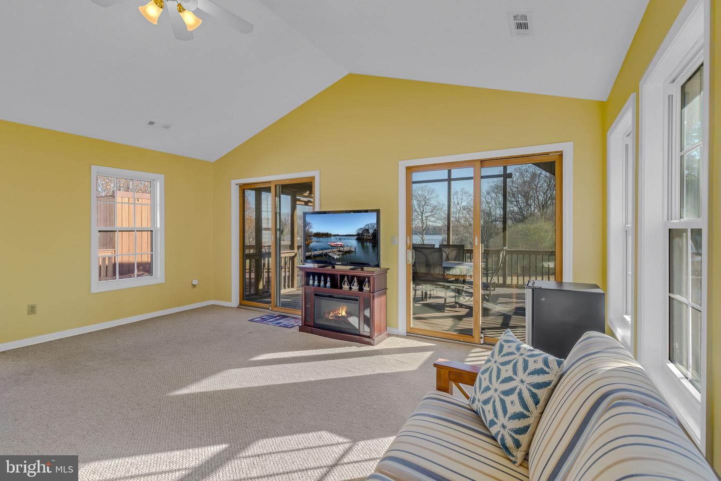 196 Matthews Cove Drive photo 19