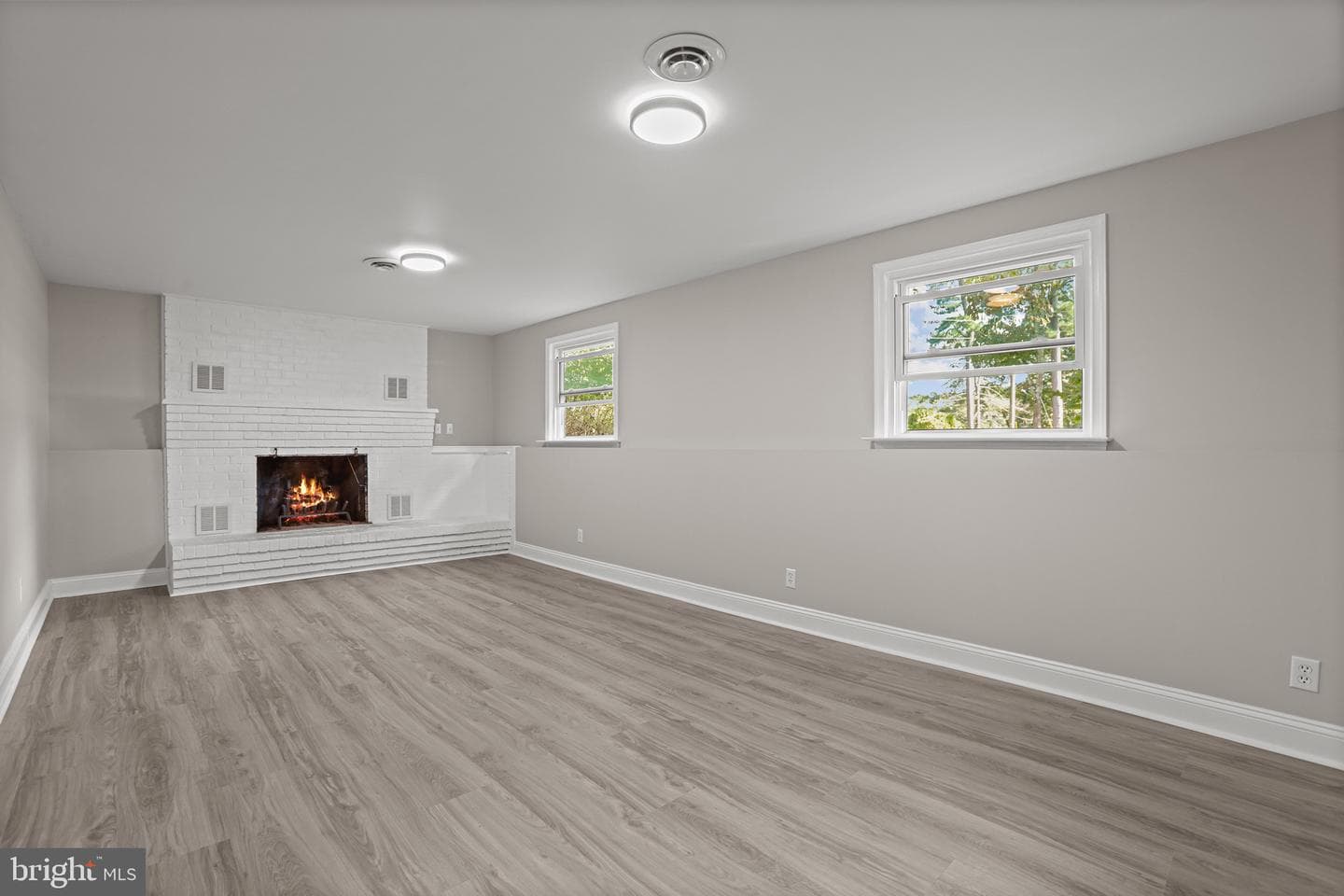 1247 S Glebe Rd photo 29