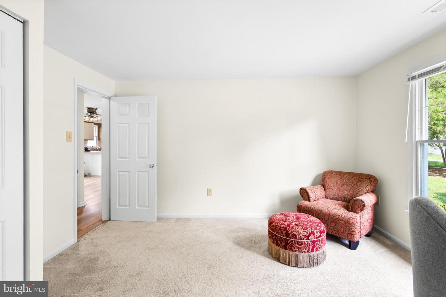 827 Travelers Rest photo 30