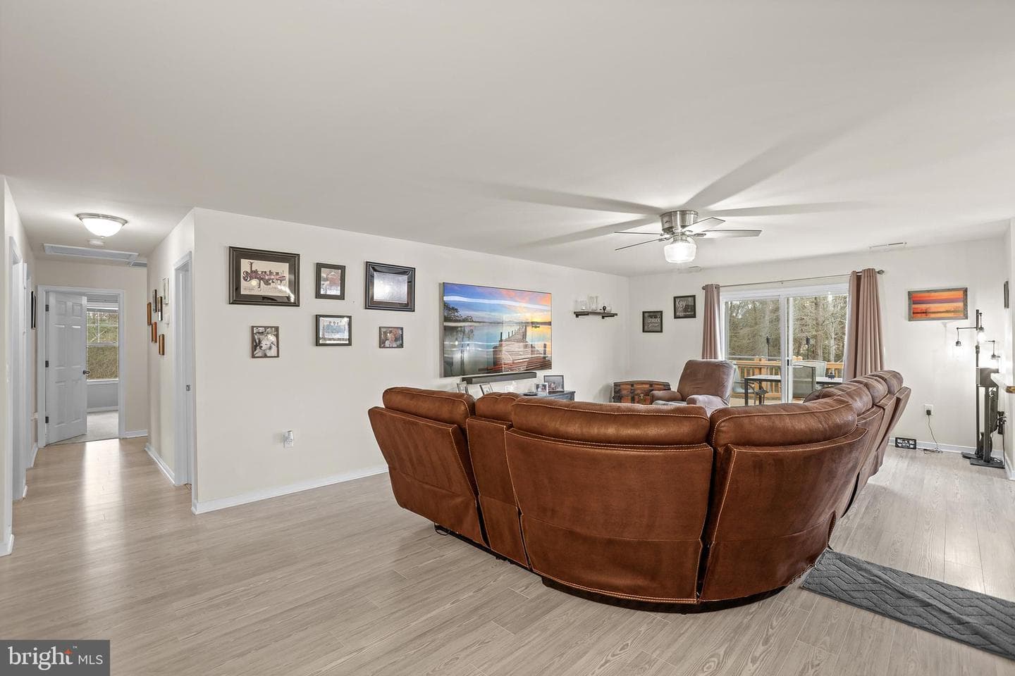 84 Cove Lane photo 21