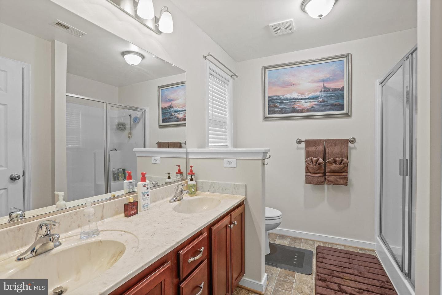 84 Cove Lane photo 25