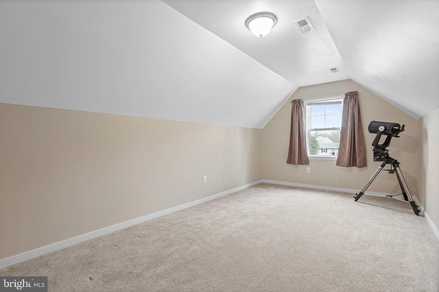 84 Cove Lane photo 33