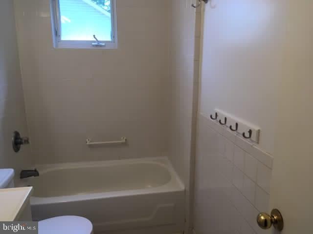 183 Wakefield Drive photo 5