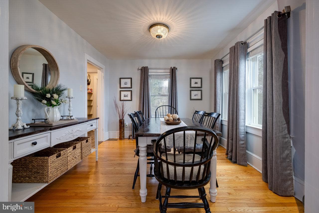 110 E Germain Street photo 13