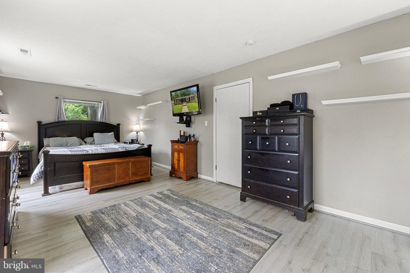 24 Montague Circle photo 12