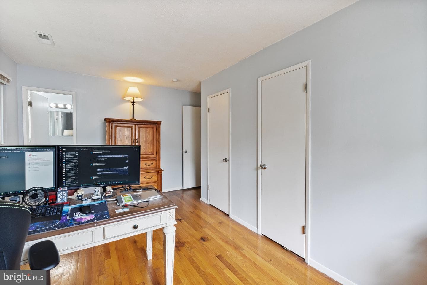 24 Montague Circle photo 16