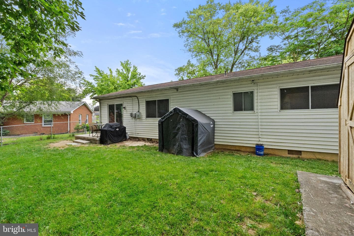 24 Montague Circle photo 22