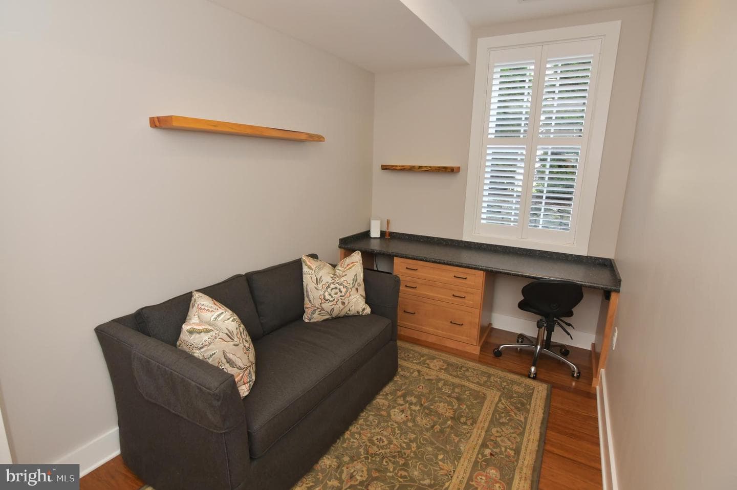 411 N Loudoun Street photo 41