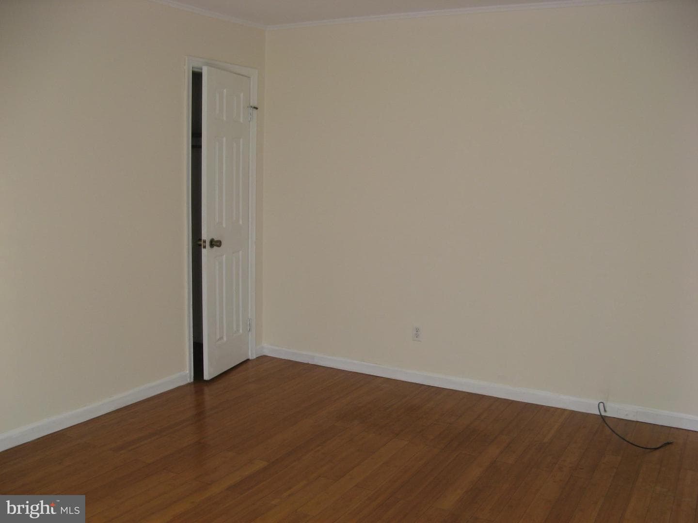 633 Ewell Street photo 12