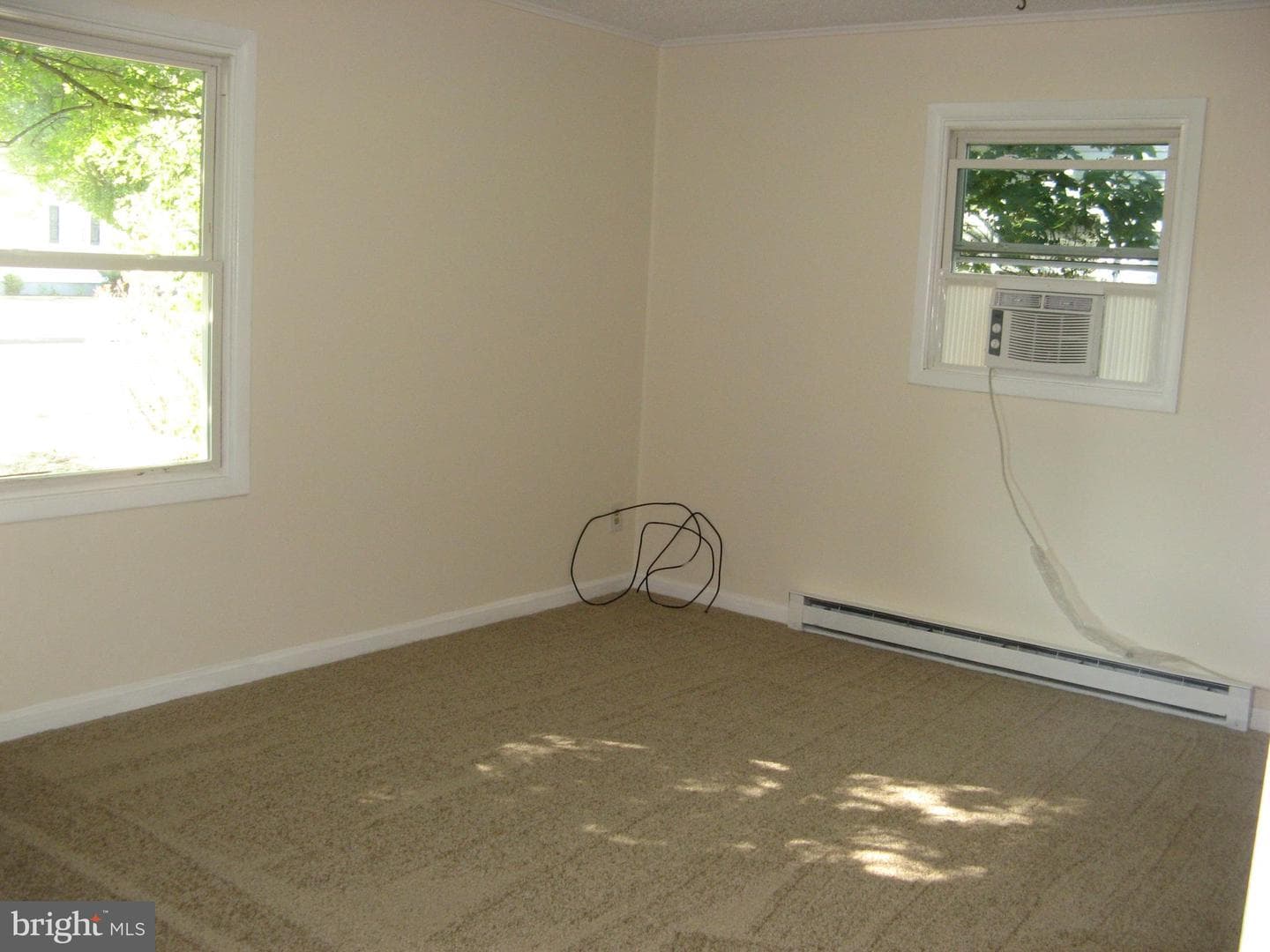 633 Ewell Street photo 16