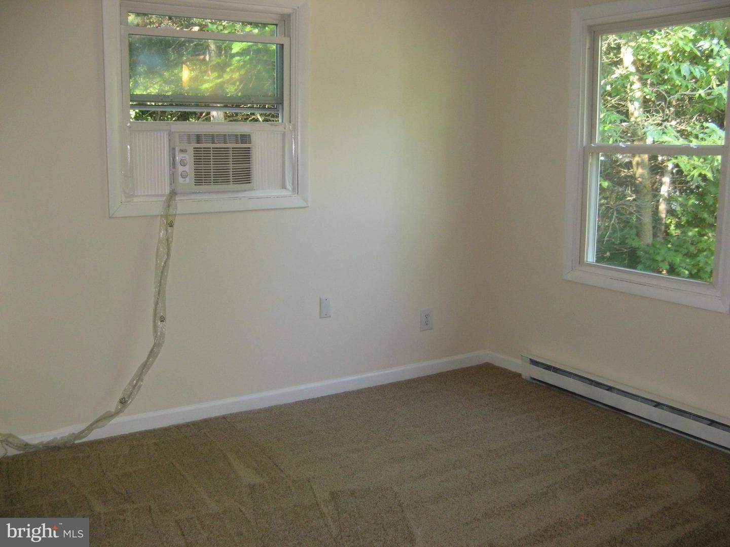 633 Ewell Street photo 19