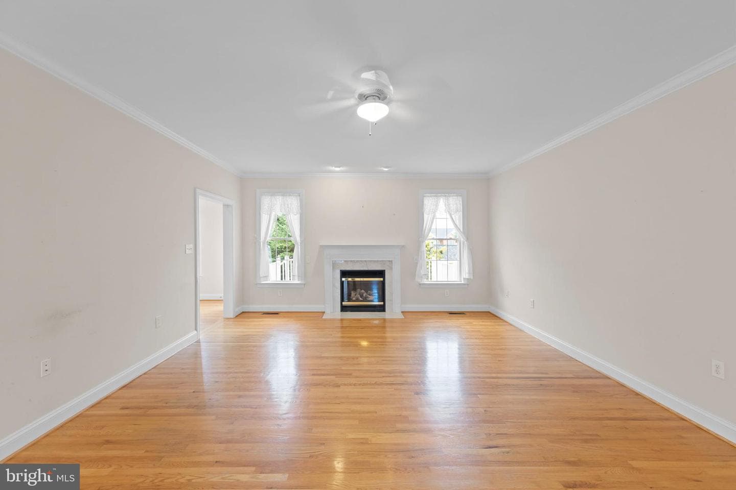 2721 Middle Road photo 7