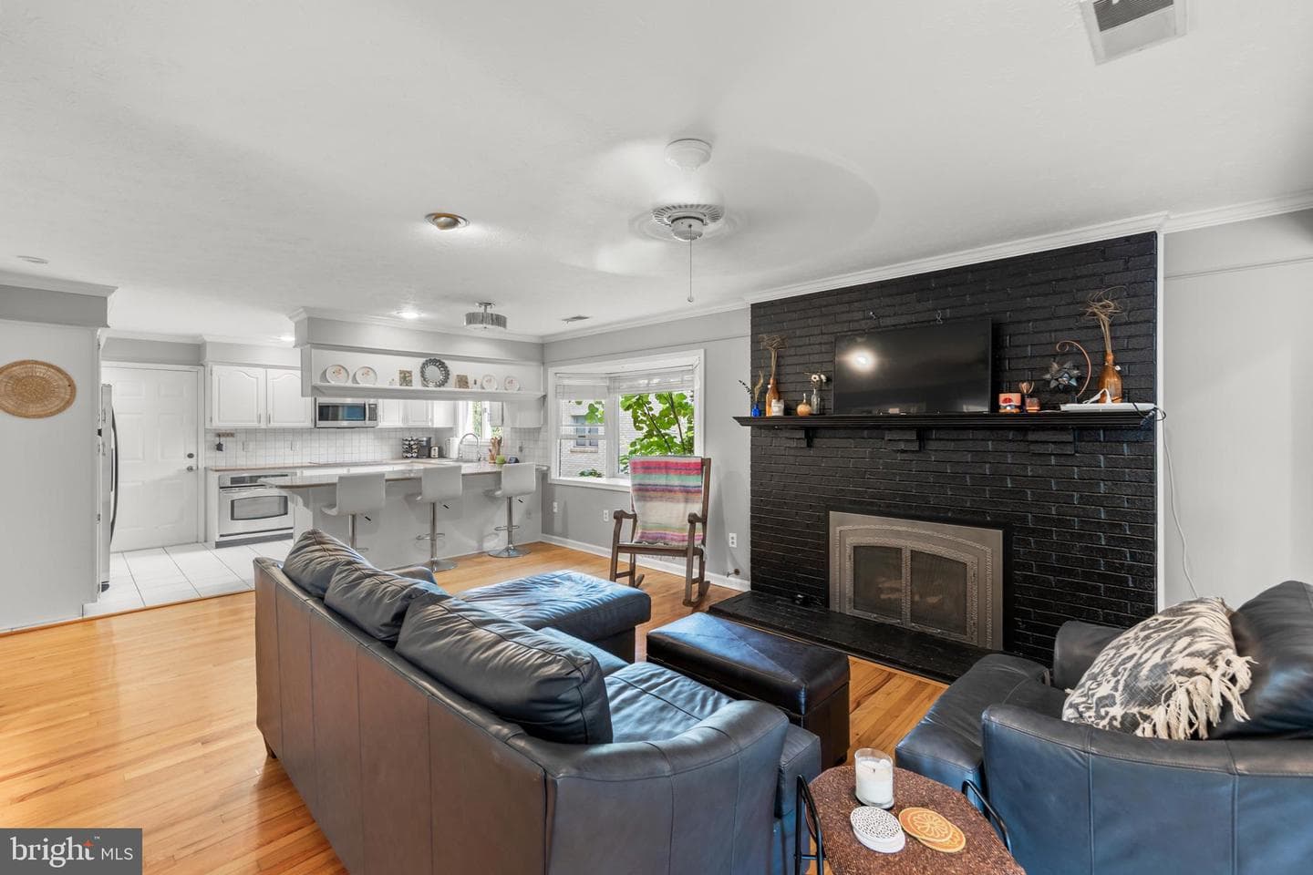1610 Van Couver Street photo 21