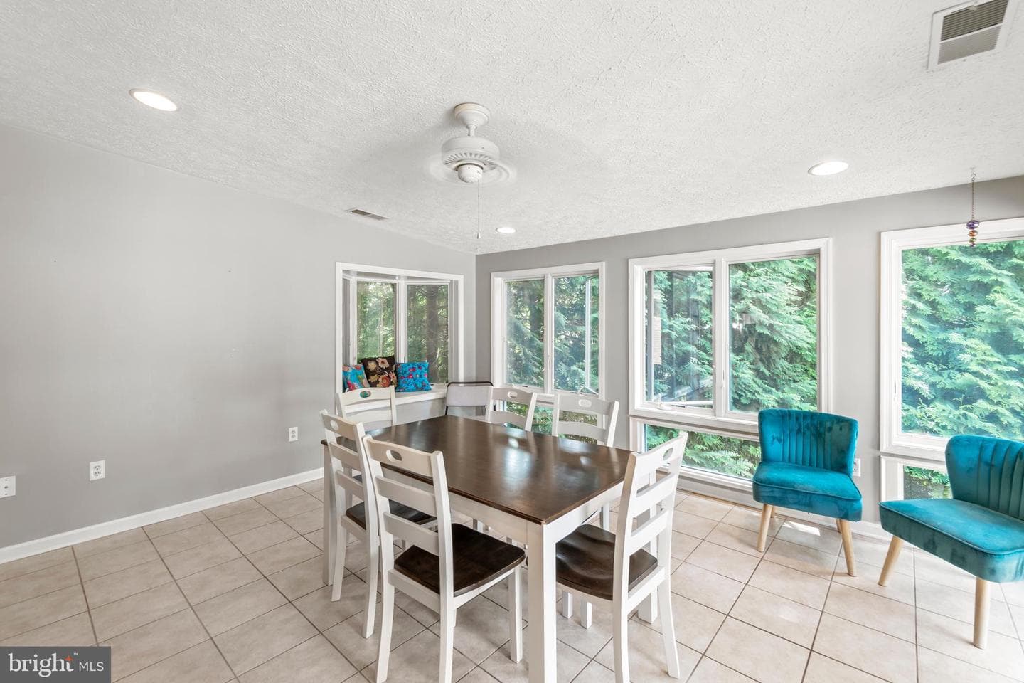 1610 Van Couver Street photo 22