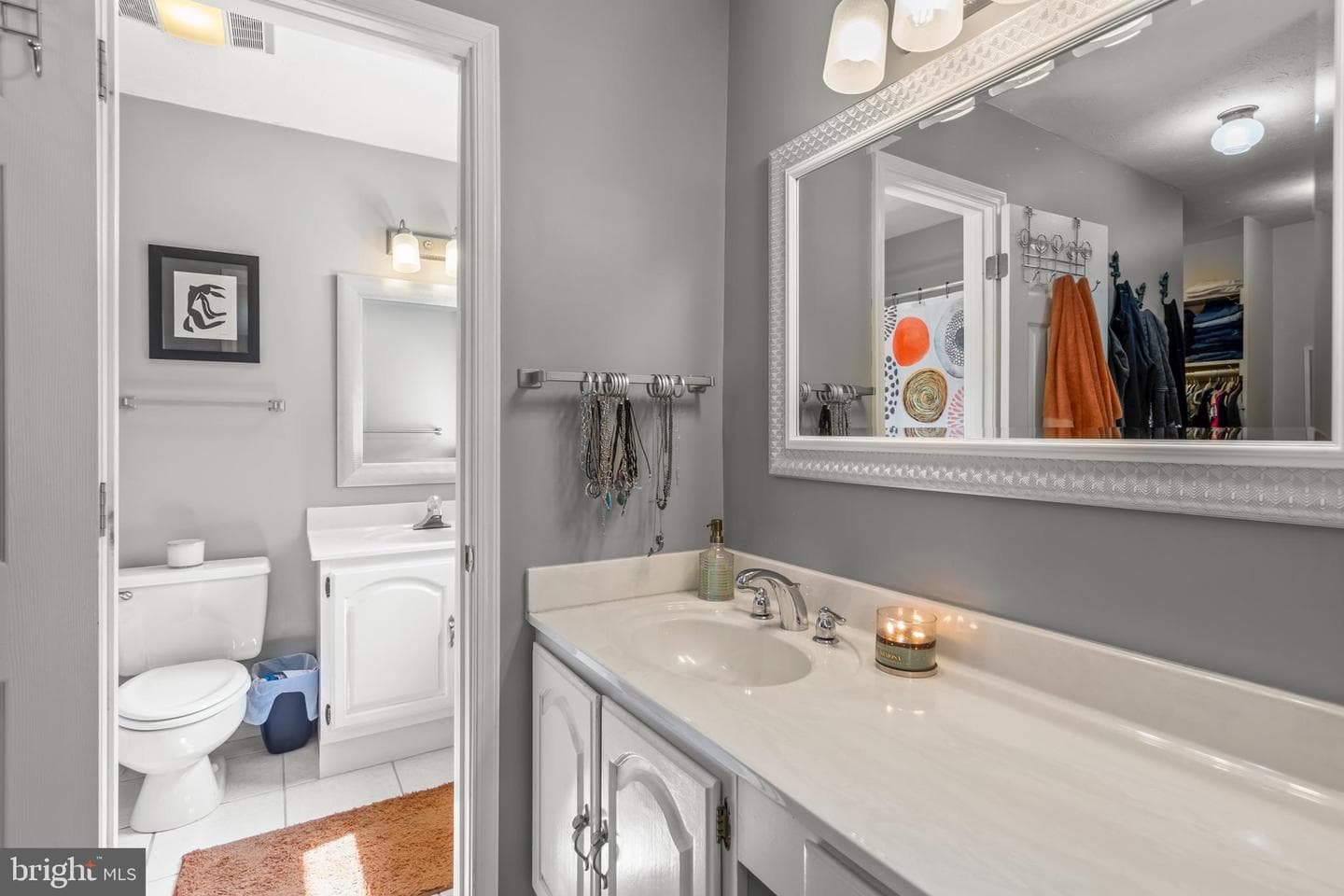 1610 Van Couver Street photo 32