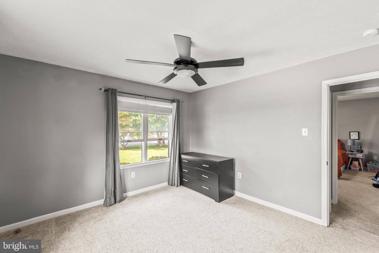 1610 Van Couver Street photo 38
