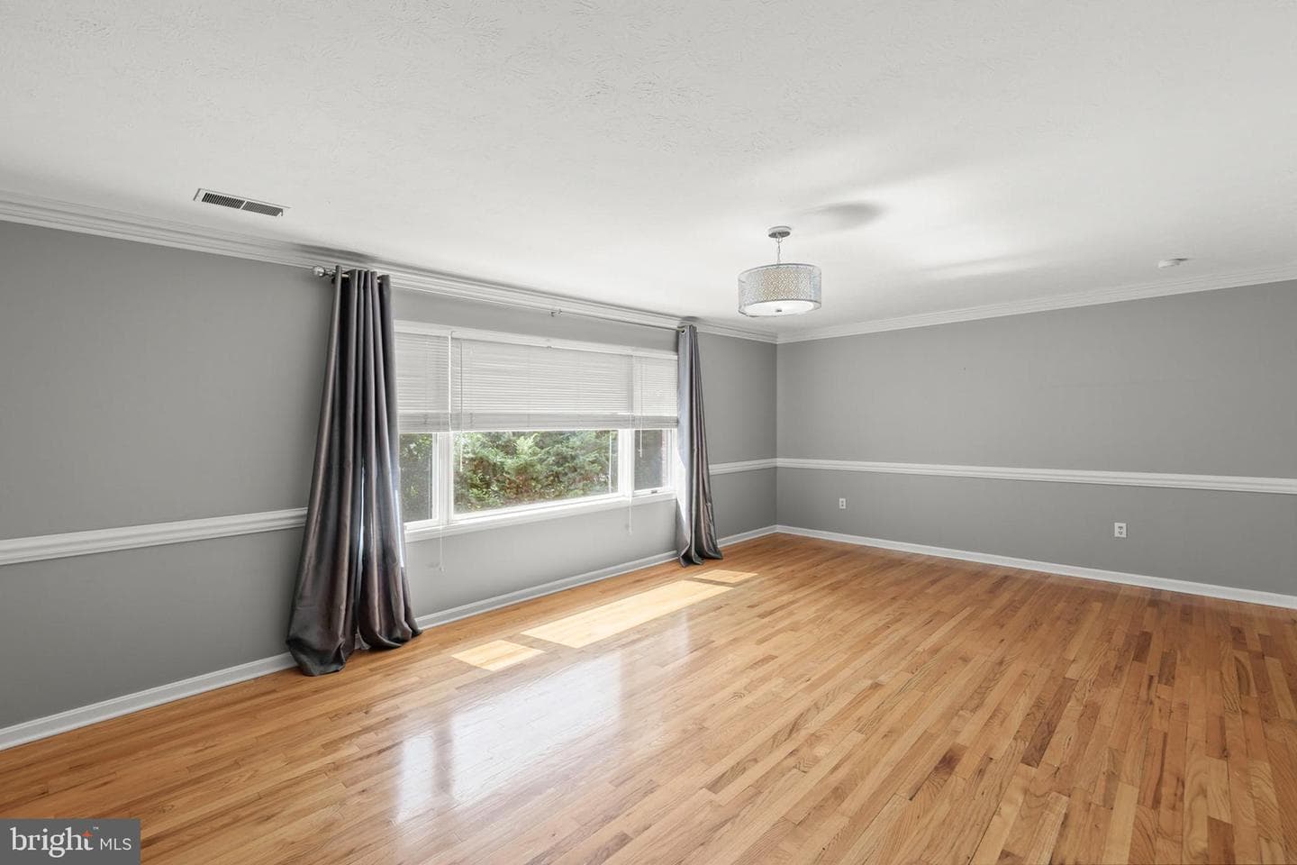 1610 Van Couver Street photo 9