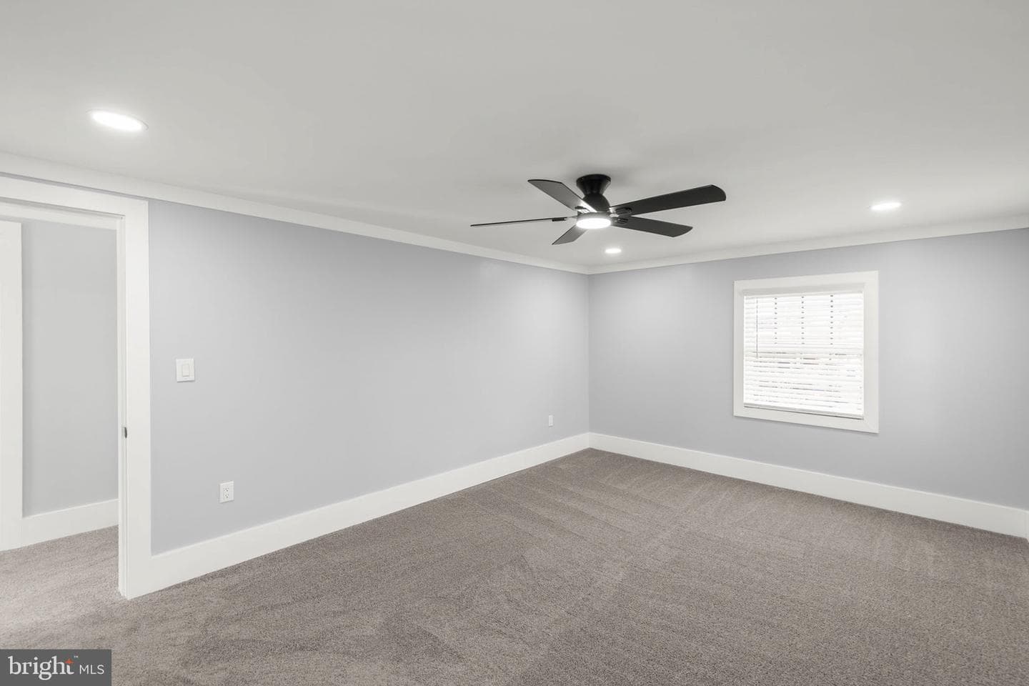 629 National Avenue photo 18