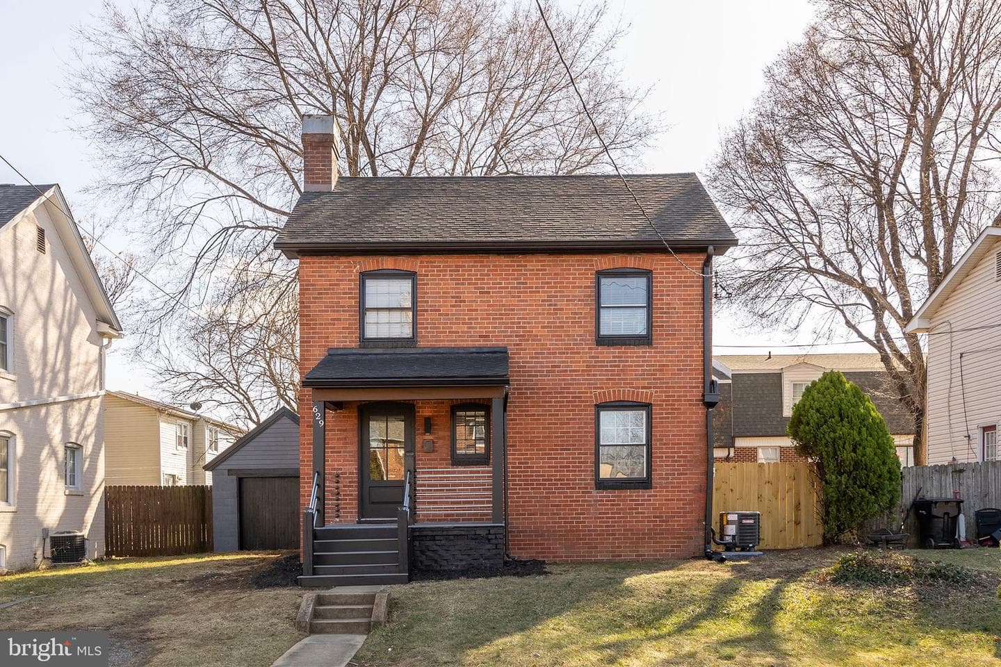 629 National Avenue photo 2