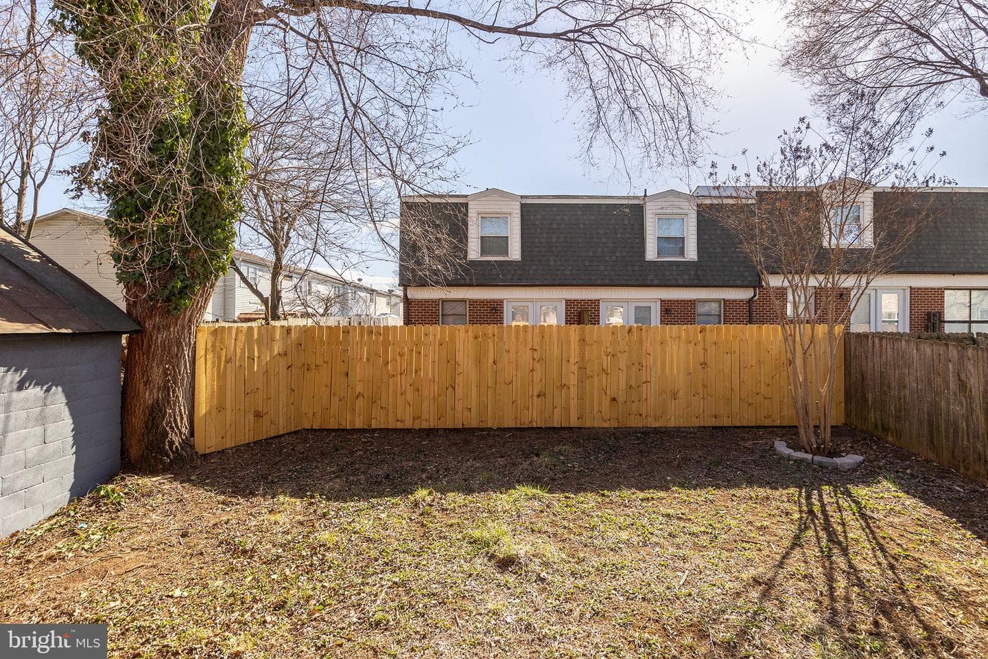 629 National Avenue photo 28