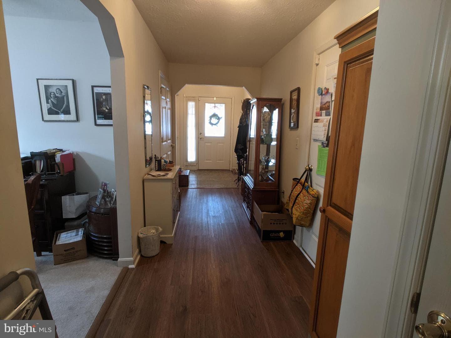 1839 Tilghman Lane photo 4