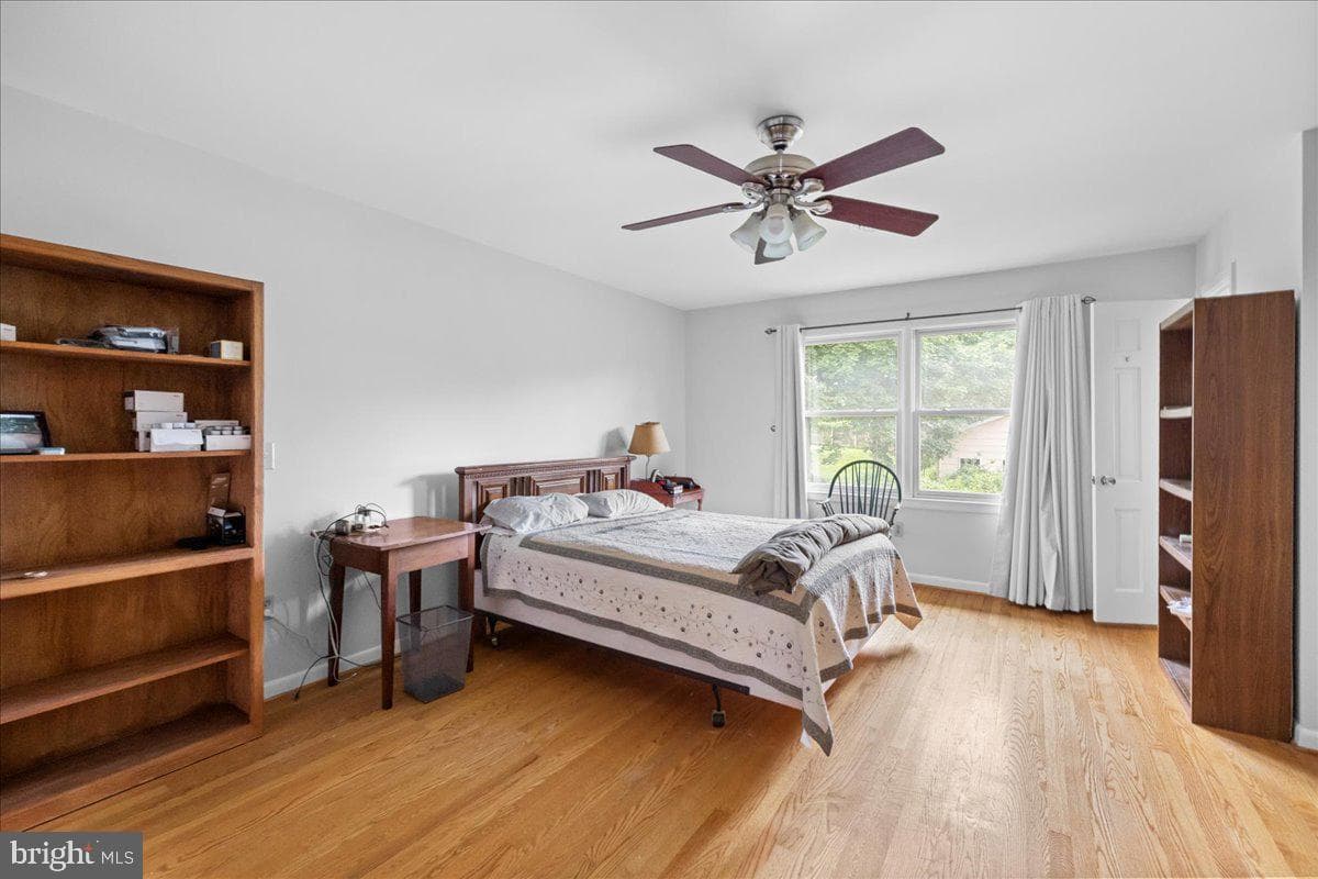 331 Ridge Avenue photo 15