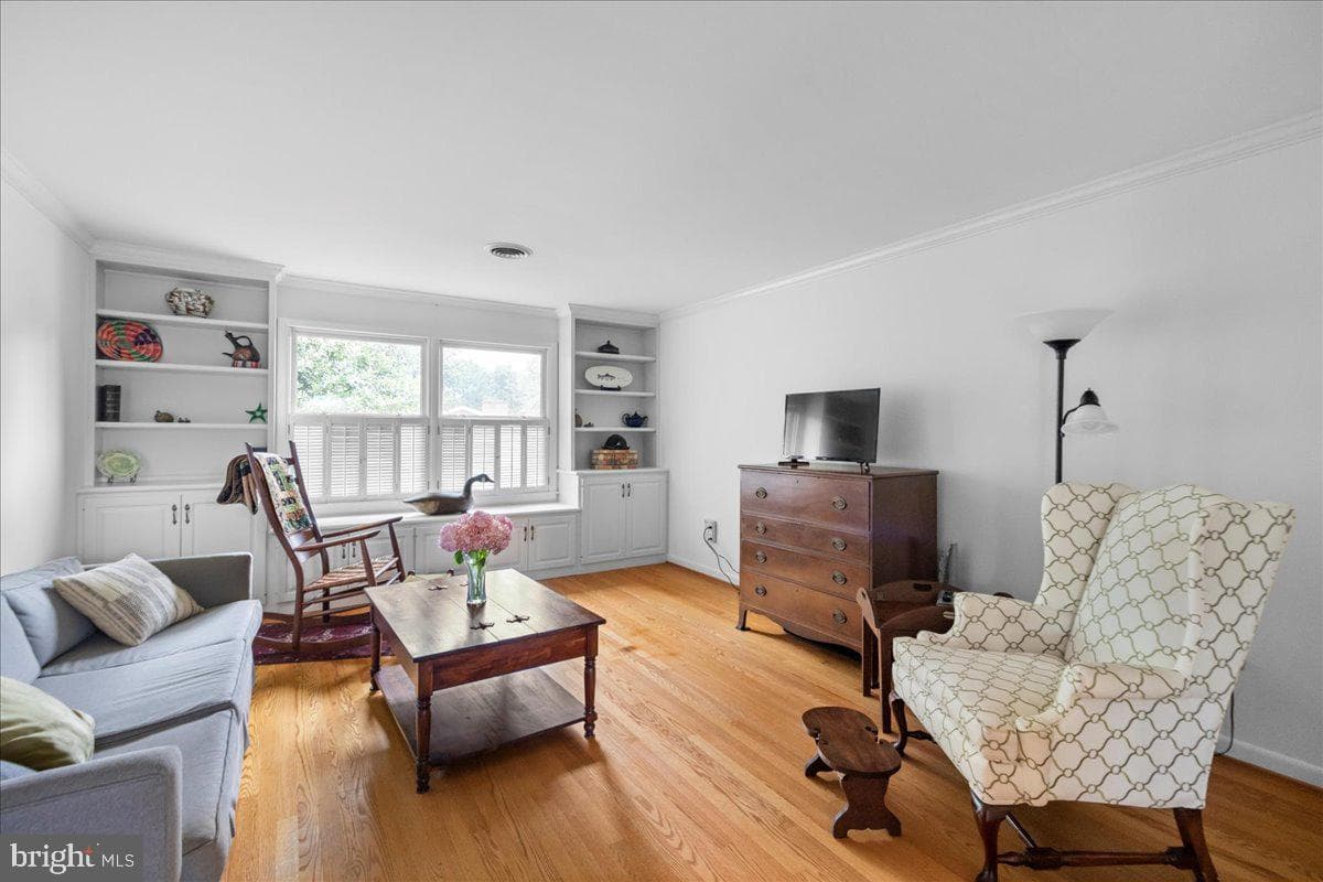 331 Ridge Avenue photo 6