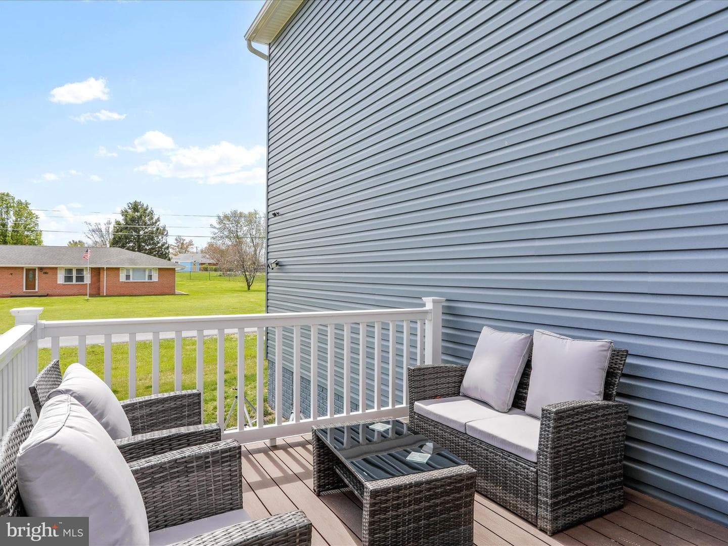 2824 Broadview Street photo 29