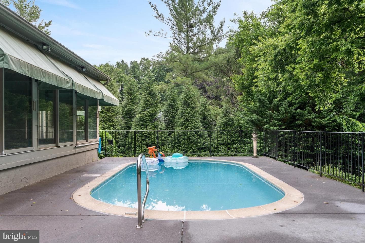 516 Merrimans Lane photo 42