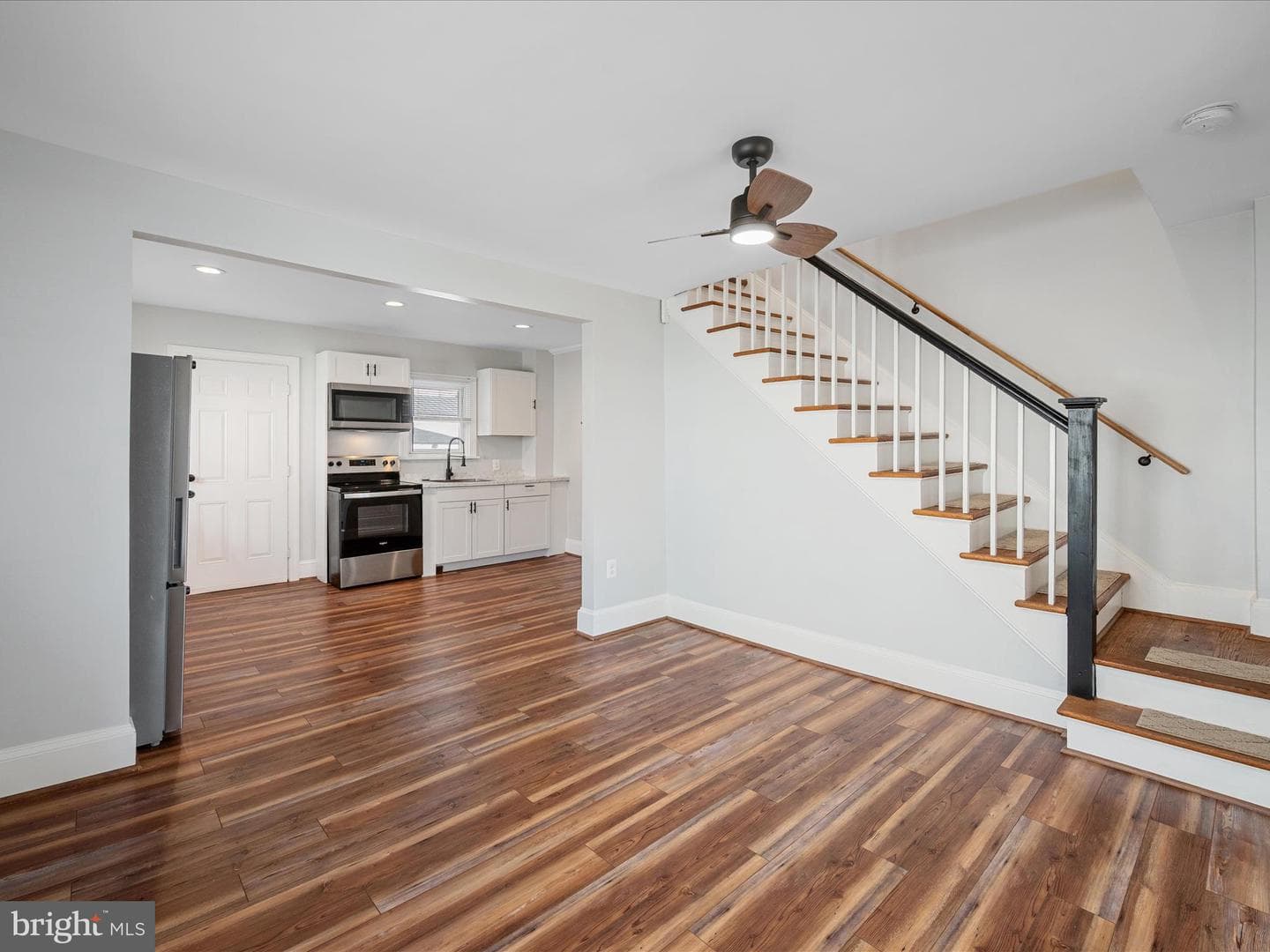613 Watson Avenue photo 6