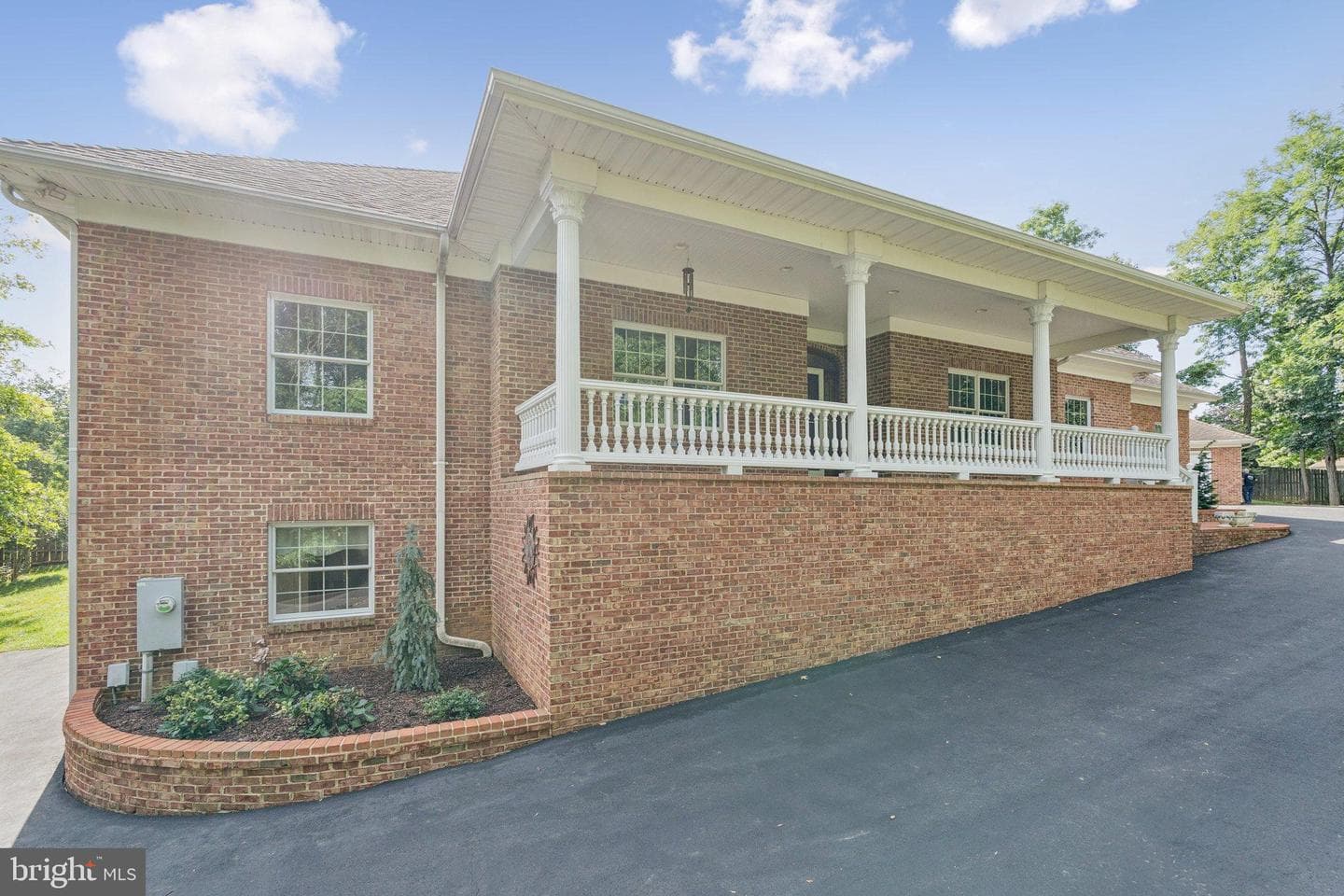 1205 Caroline Street photo 11
