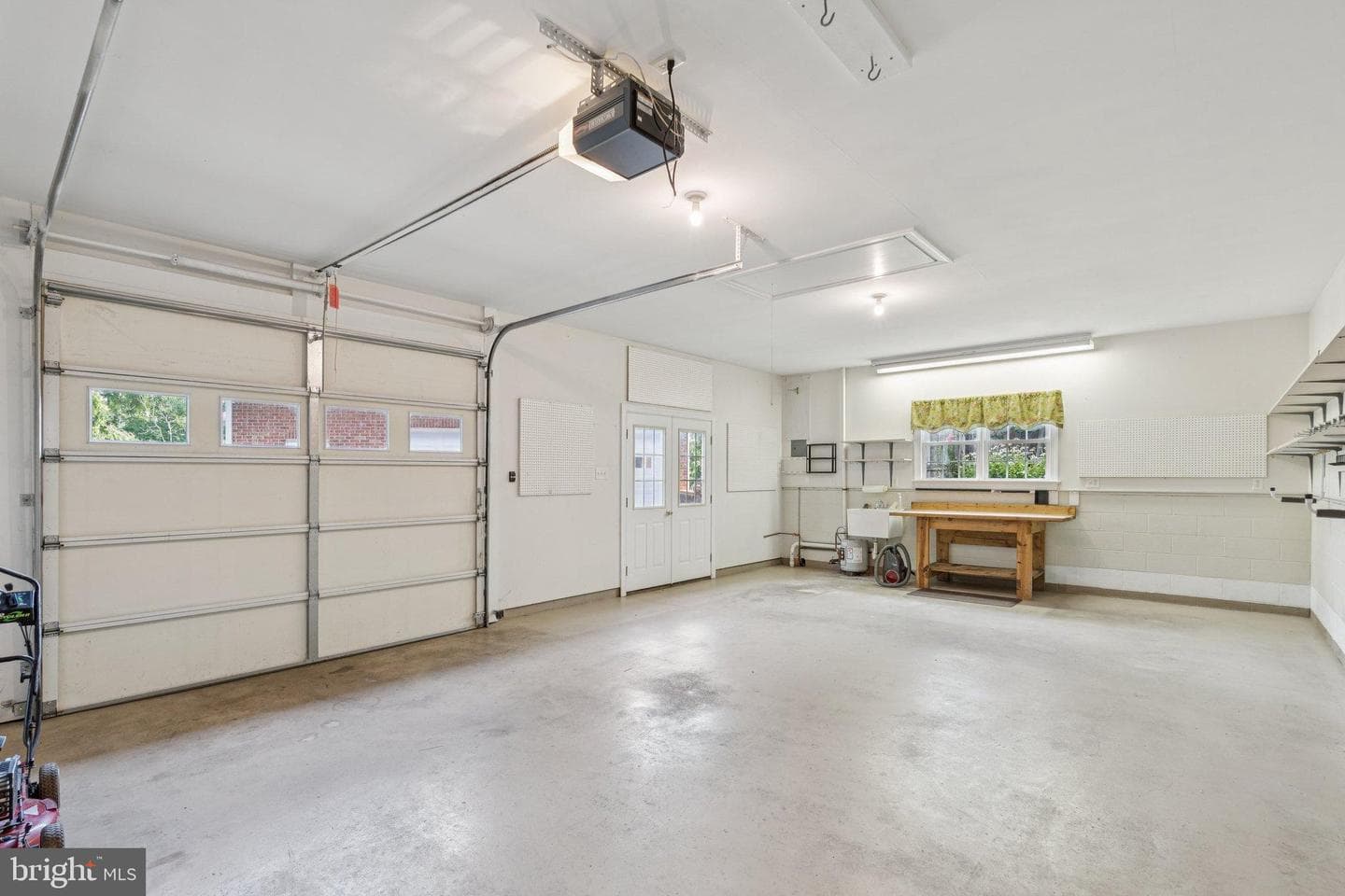 1205 Caroline Street photo 46