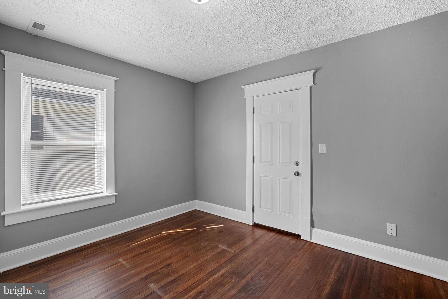 317 Gray Avenue photo 33