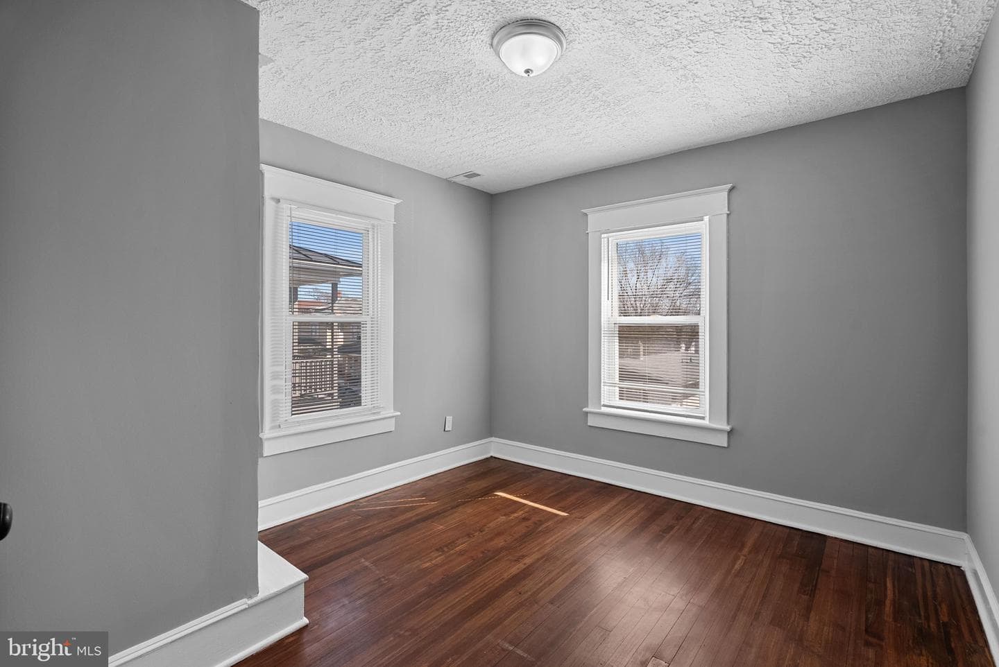 317 Gray Avenue photo 44