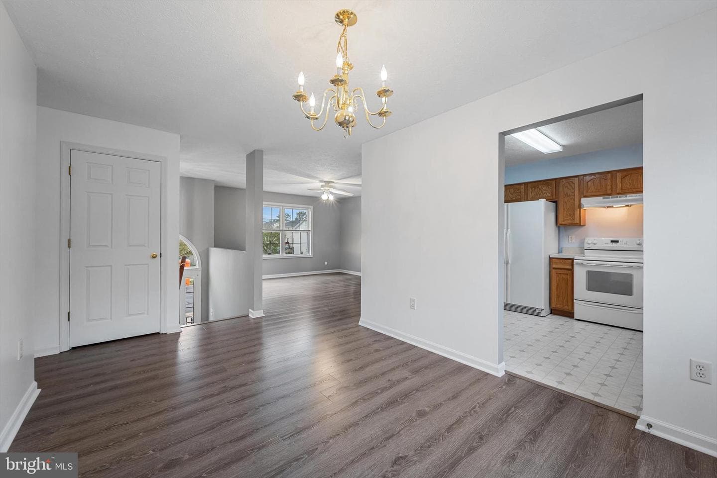 290 Green Street photo 12