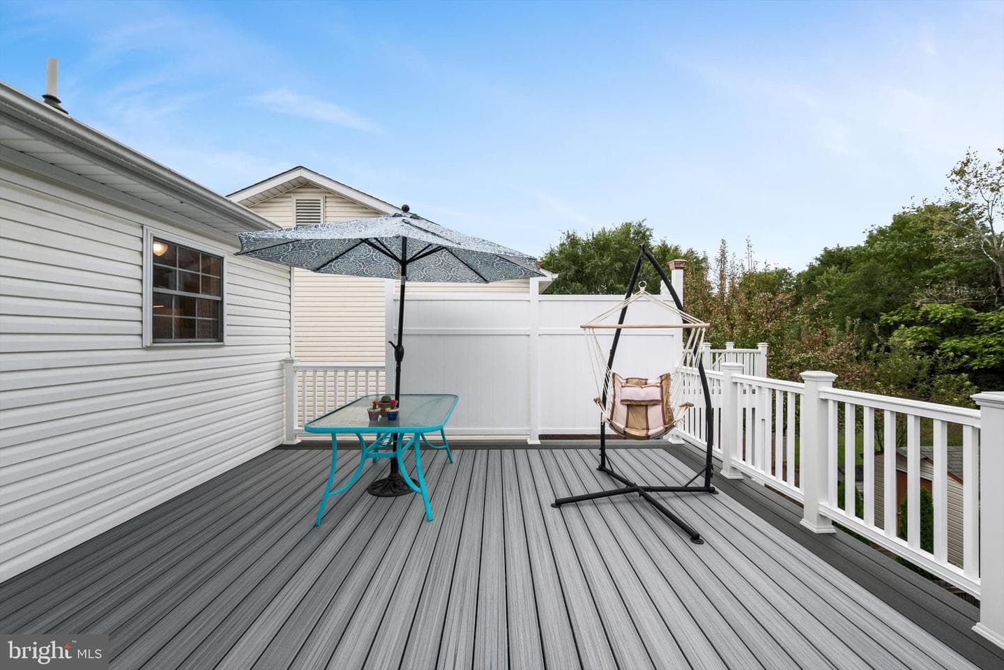 290 Green Street photo 34