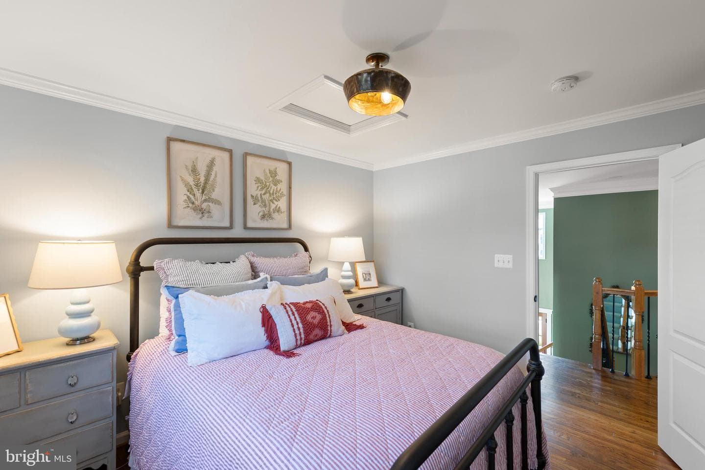 922 Meadow Court photo 41