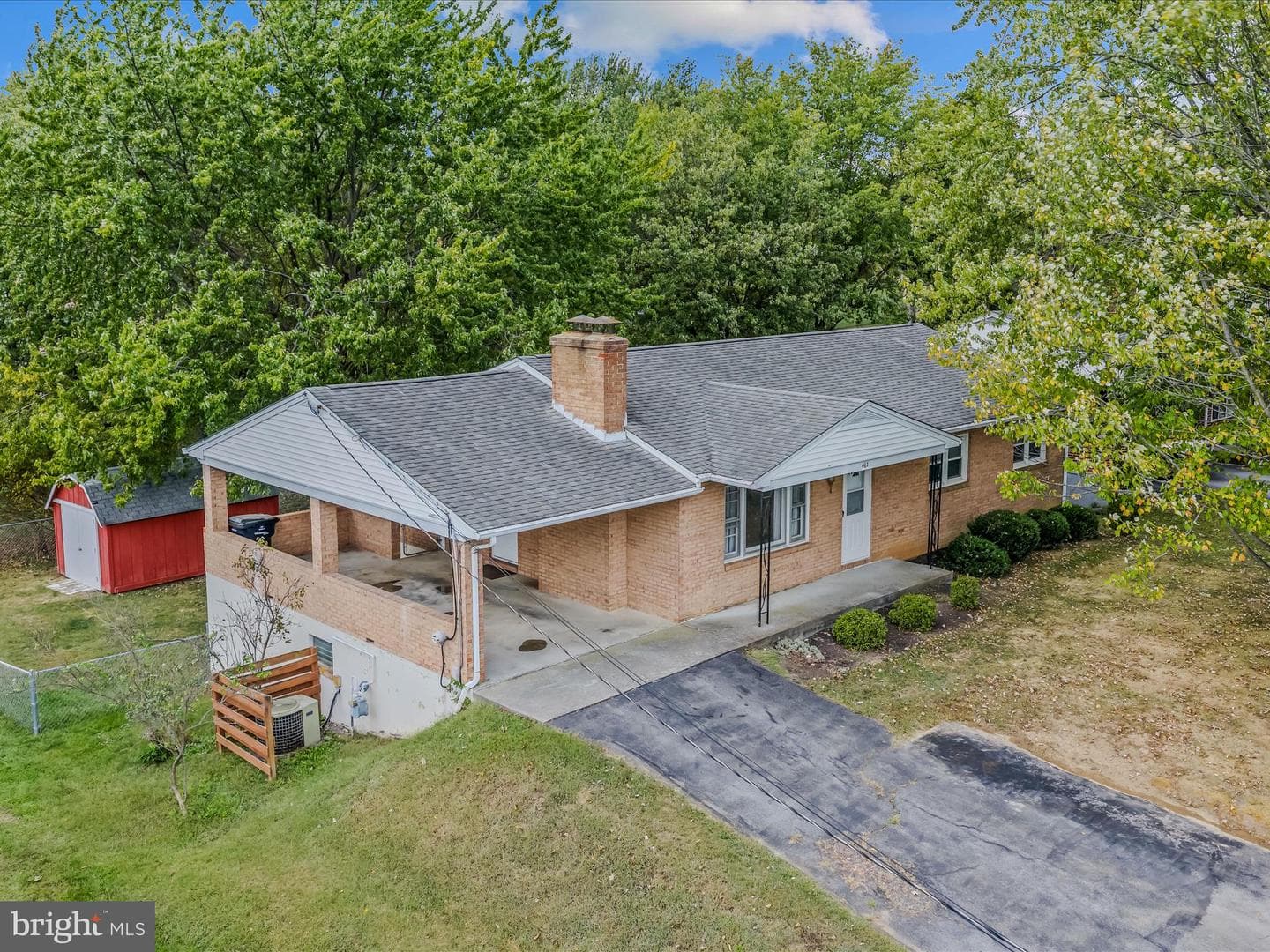 461 Imperial Street photo 39