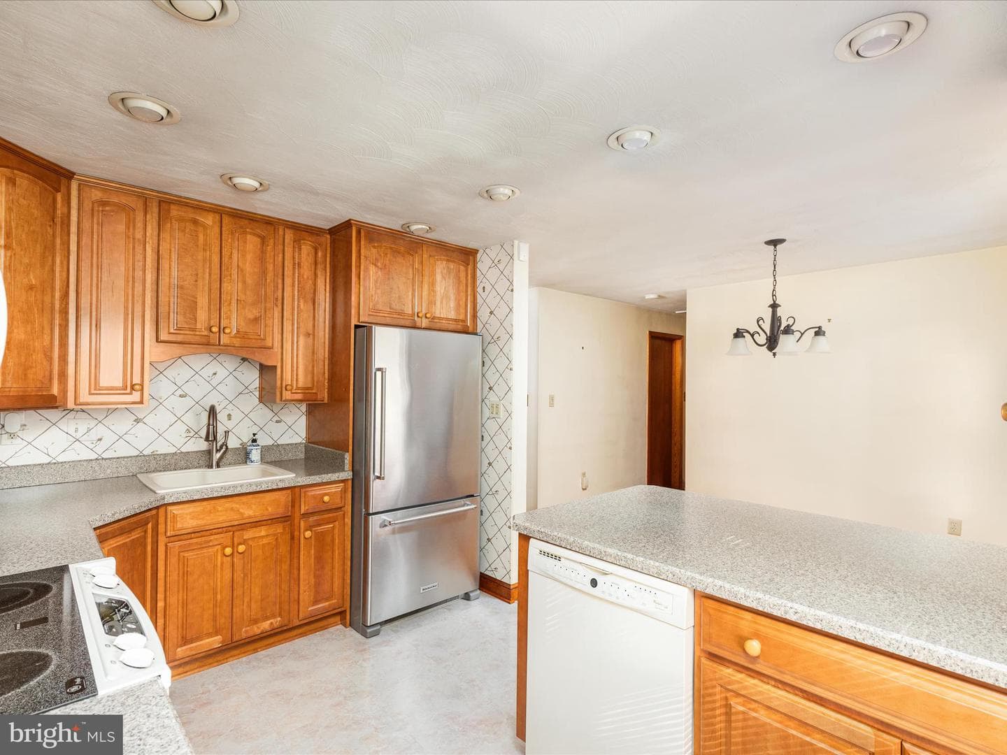 312 Fox Drive photo 11