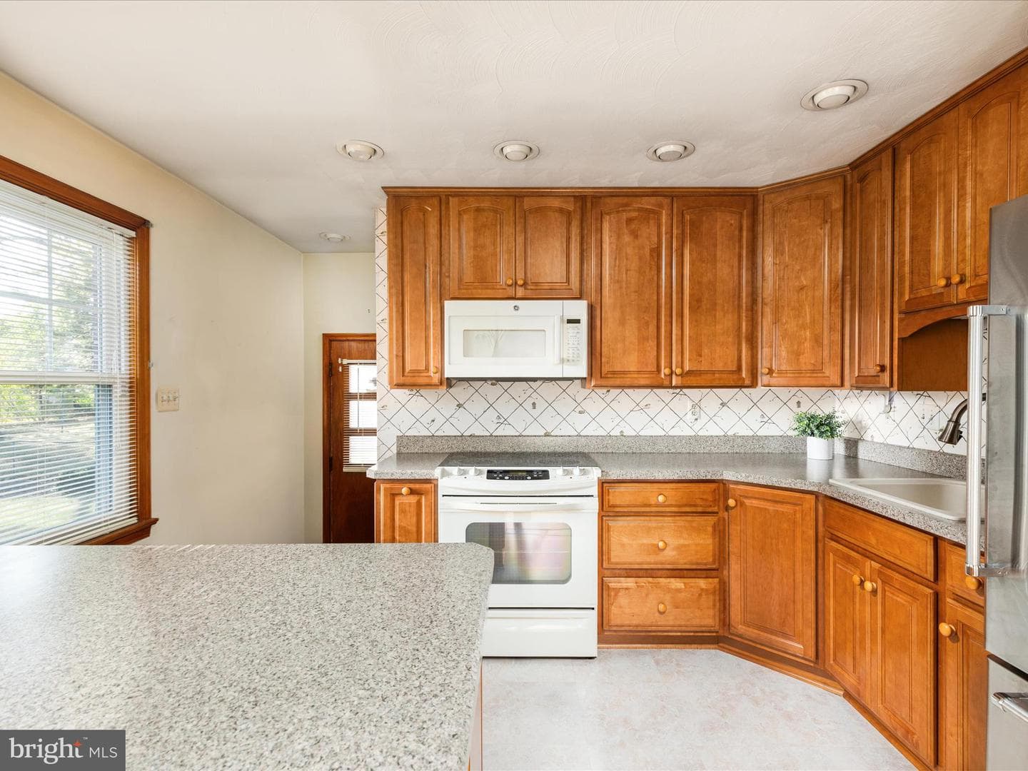 312 Fox Drive photo 9