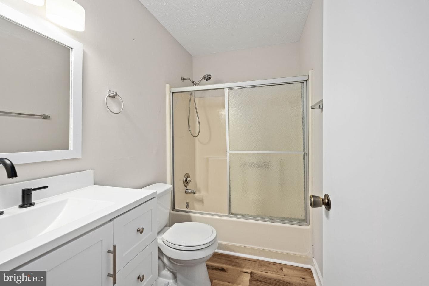26 Jackson Avenue photo 24