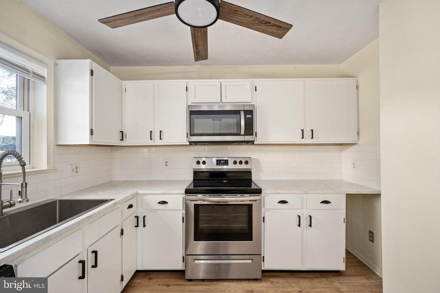 26 Jackson Avenue photo 46