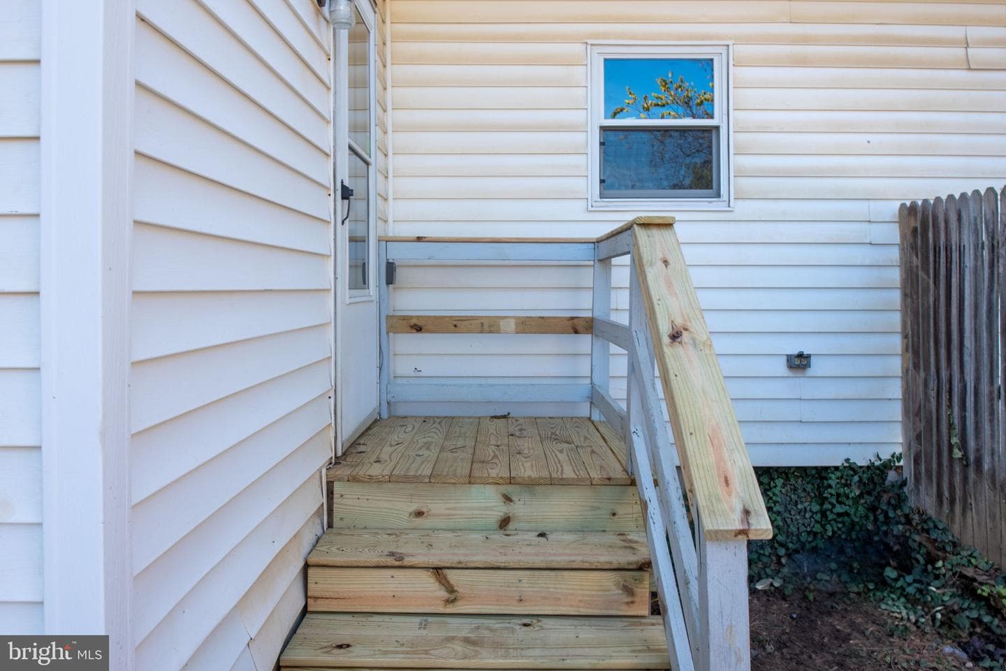 26 Jackson Avenue photo 84
