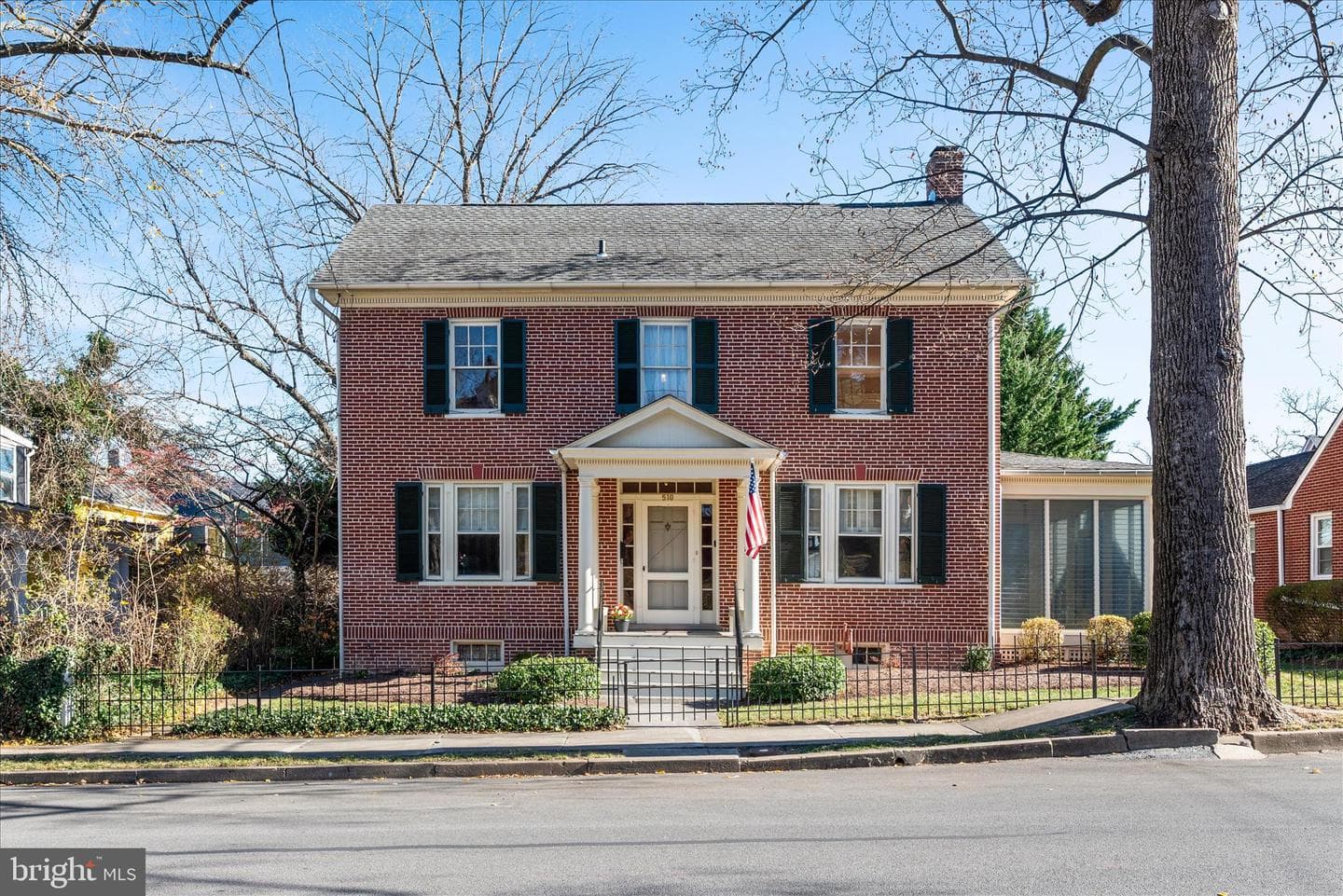 510 S Washington Street photo 2