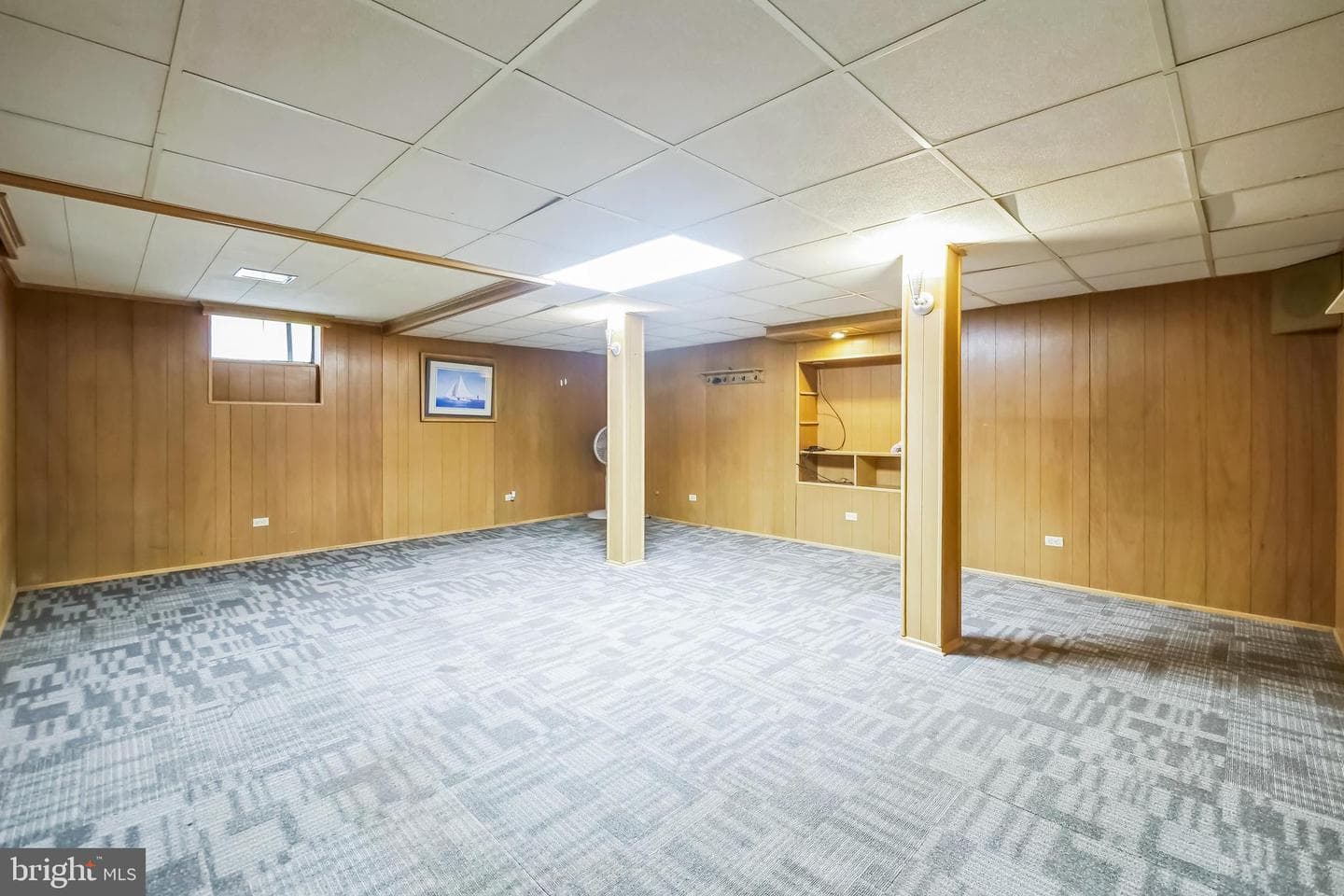323 Russelcroft Road photo 10