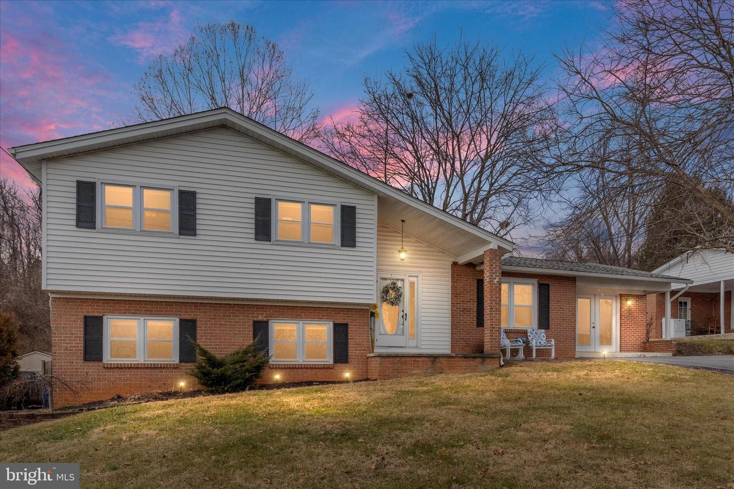 519 Whitacre Street photo 47