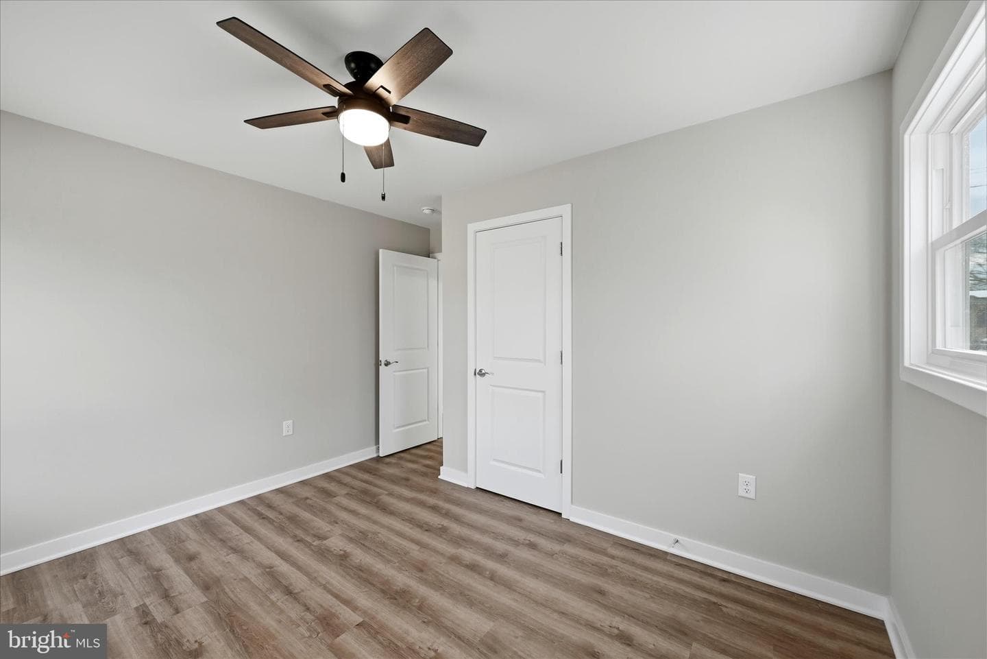 217 Myrtle Avenue photo 29